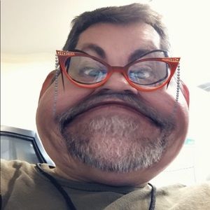 Meet your Posher, Mark